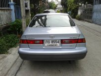 Toyota Camry ไม้บรรทัด