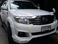 TOYOTA FORTUNER 2.7V หน้าแชมป์ ไฟท้ายหยัก ปี 2013 ติดแก๊สหัวฉีด