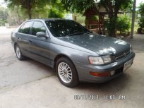 toyota corona ท้ายโด่ง สภาพดี สีสวย