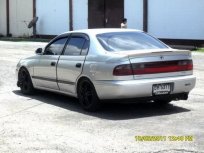 รถ ToYoTa CoroLNa ท้ายโด่ง