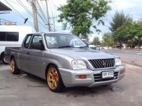 รถสวย ใช้ดี MITSUBISHI Strada รถกระบะ