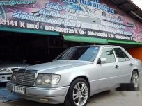 MERCEDES-BENZ 230E W124 รถเก๋ง 4 ประตู ราคาที่ดี