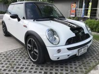 Mini cooper R50 white