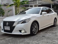 ขายรถ TOYOTA Crown Royal Saloon 2014 รถสวยราคาดี