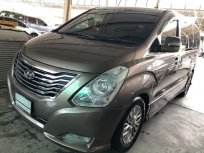 2014 HYUNDAI Grand Starex สภาพดี