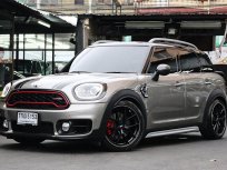 MINI CountryMan S Hightrim ปี17 วิ่ง 9,xxx ตัว top สุดๆที่ MINI Thailand มีขาย พร้อมของแต่งแท้ทุกชิ้น.