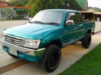 1999 Toyota HILUX TIGER D4D pickup 