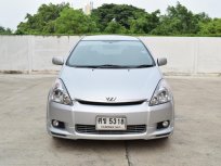 2005 Toyota WISH 