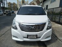 2015 HYUNDAI Grand Starex สภาพดี