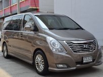 Hyundai Grand Starex 2.5 (ปี 2014) VIP Wagon AT