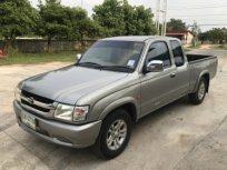 2004 Toyota HILUX TIGER D4D pickup 