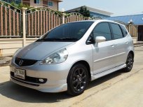 2005 Honda JAZZ 1.5 E-V VTEC Cool hatchback 