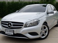 MERCEDES BENZ A180 2013.