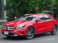 2014 Mercedes-Benz GLA200 Urban hatchback 
