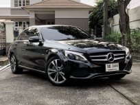 Mercedes-Benz W205 C350e Plug-in Top ปี 2018.