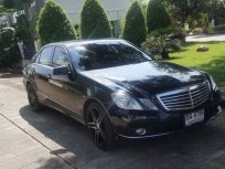 2011 Mercedes #Benz #E200 Cgi.