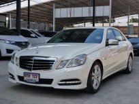 MERCEDES BENZ E250 CGI 2012.