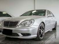 Mercedes Benz S55 AMG 2006.