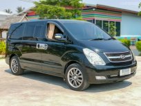 2009 HYUNDAI H-1, ELITE โฉม ปี08-2018 สีดำ เกียร์ออโต้ เครื่องยนต์ดีเซล AIRBAG ABS เบาะหนังแท้สีเบจ