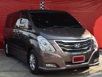 Hyundai H-1 2.5 (ปี 2014) Deluxe Van AT