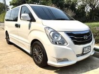 HYUNDAI H-1, DELUXE ปี2016 รุ่นLIMITED.
