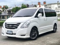 ขายดีรถมือสอง 2016 Hyundai H-1 2.5 Limited คุ้มค่าคุ้มราคา