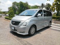 2016 Hyundai H-1 2.5 Touring รถตู้/MPV รถยนต์มือสอง