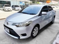 TOYOTA VIOS 1.5 E ปี 2015 สีบรอนซ์เงิน