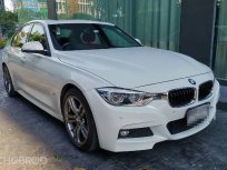 2017 BMW 330E Luxury รถเก๋ง 4 ประตู 