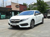 2017 Honda CIVIC 1.8 E i-VTEC รถเก๋ง 4 ประตู 