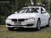 2014 BMW 320i Luxury รถเก๋ง 4 ประตู 