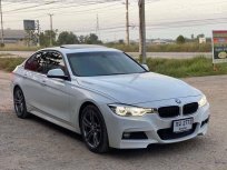 2019 BMW 330E Luxury รถเก๋ง 4 ประตู 
