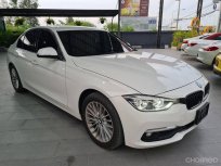 2017 BMW 320d SE รถเก๋ง 4 ประตู 