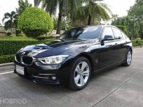2018 BMW 330E Luxury รถเก๋ง 4 ประตู 