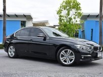 BMW 320D Luxury ปี 2016