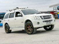 2010 Isuzu MU-7 3.0 รถเก๋ง 5 ประตู 