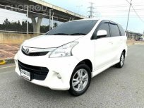 2015 Toyota AVANZA 1.3 S SUV ท็อปสุด มือแรก รถสวย ใช้น้อย ไม่เคยชน  เช็คศูนย์ตลอด กริ๊บจริงๆ เอาไปขับได้เลย