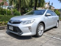 2015 Toyota CAMRY 2.5 Hybrid รถเก๋ง 4 ประตู 