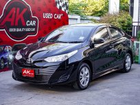 2019 Toyota Yaris Ativ 1.2 E รถเก๋ง 4 ประตู 