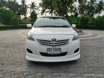 2013 Toyota VIOS 1.5 ES รถเก๋ง 4 ประตู 