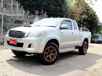 TOYOTA VIGO Pre-Runner 2.5MT สีบรอนเงิน ปี13