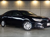 2016 Toyota CAMRY 2.0 G รถเก๋ง 4 ประตู 