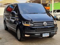 2017 VOLK CARAVELLE T6 สีดำ 