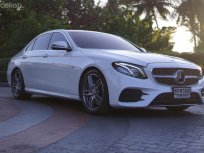 Benz E350e 2.0 w213 AMG  sedan at Plug-in Hybrid สีขาว 2017