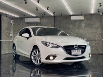 2014 Mazda 3 Hatchback 2.0 S Sports รถเก๋ง 5 ประตู 