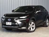 Lexus NX300h 2.5 Premium 4WD 