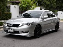 2015 Honda ACCORD 2.0 EL i-VTEC รถเก๋ง 4 ประตู ⭐️เรามีรุ่นนี้ให้เลือกถึง 2คัน