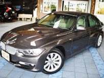 2013 BMW 320d Modern