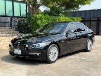 2014 BMW 320i 2 รถเก๋ง 4 ประตู รถสวย
