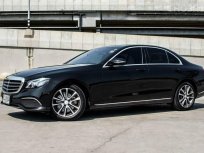 2016 Mercedes-Benz E220 2.0 d Exclusive รถเก๋ง 4 ประตู ฟรีดาวน์